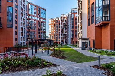 Space of the complex